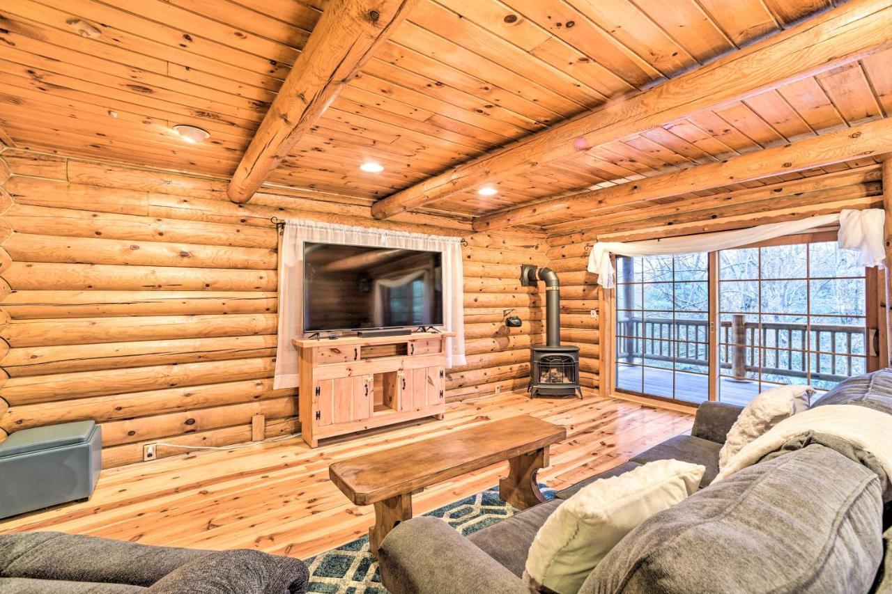 Spacious Cabin With Decks Near Saratoga Springs Middle Grove Luaran gambar