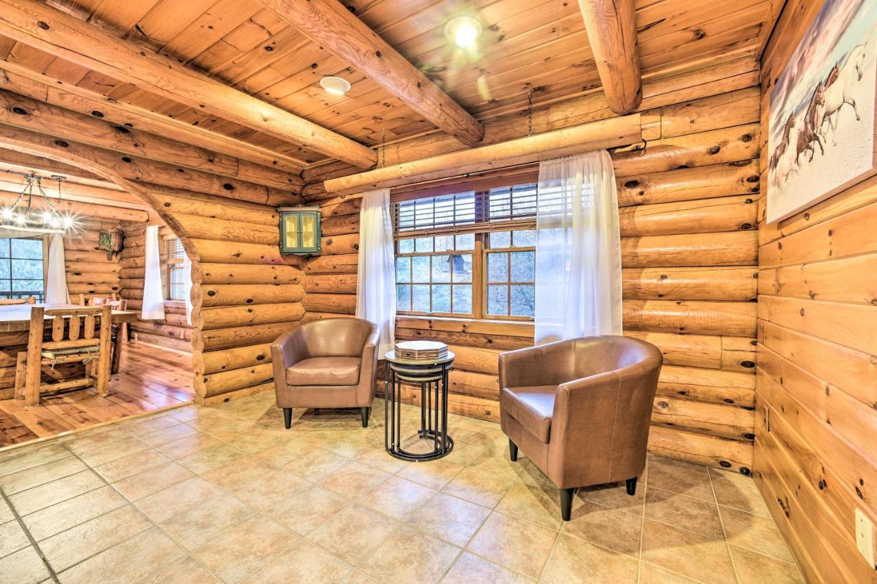 Spacious Cabin With Decks Near Saratoga Springs Middle Grove Luaran gambar