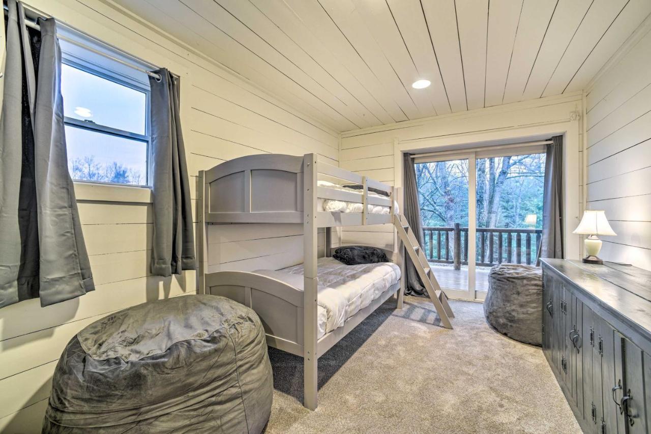 Spacious Cabin With Decks Near Saratoga Springs Middle Grove Luaran gambar